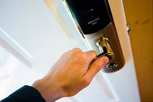 Cleveland Local 24 Hr Locksmith Cleveland, OH 216-606-9012 - 1a-Locksmiths